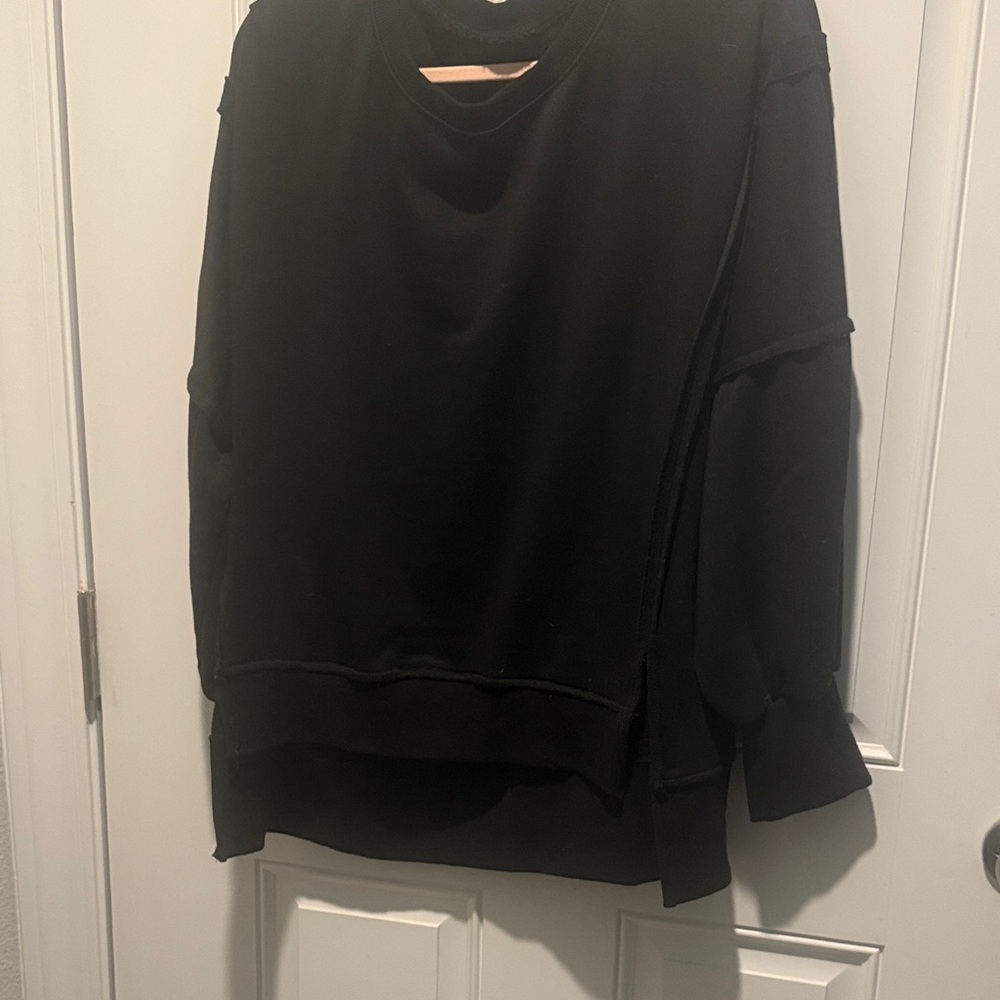 Ladies Black Oversized Crewneck Sweatershirt